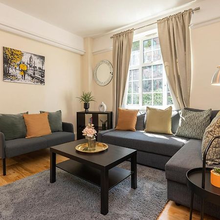 Charming 2 Bedroom Flat In Kensington High Street Londres Exterior foto
